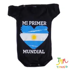 Body mi primer mundial corazon fondo negro