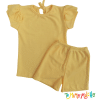 Conjunto remera y short amarillo