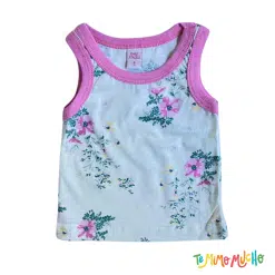 Musculosa flores rosas fondo amarillo