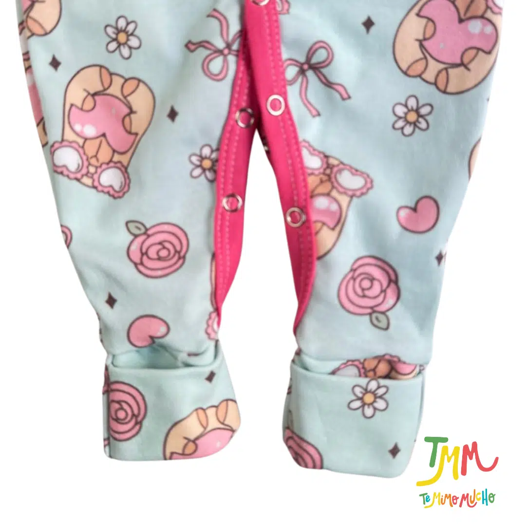 Enterito largo osito fondo celeste - Image 3