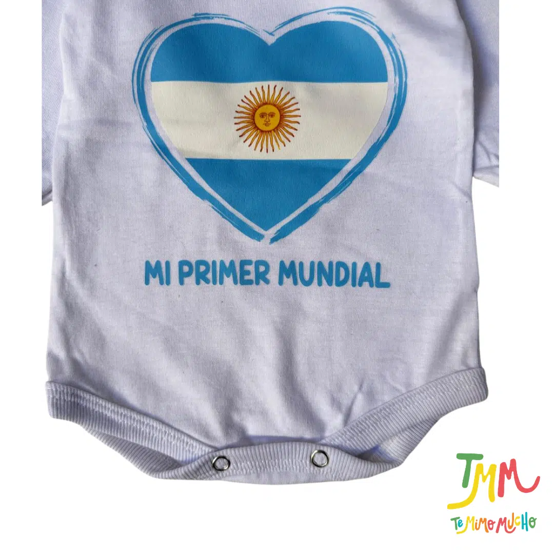 Body Mundial Mi Primer Mundial corazon bandera blanco - Image 3