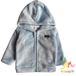 Campera Plush celeste